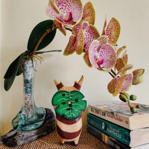 Wooden Korogu 20cm Korok Figurine Oakin // Wooden Korok Statue , Breath of the Wild - The Legend of Zelda , Handmade Korok , Korok Toys
