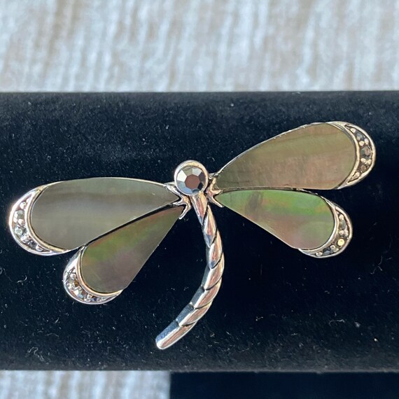 Monet dragonfly pin deals