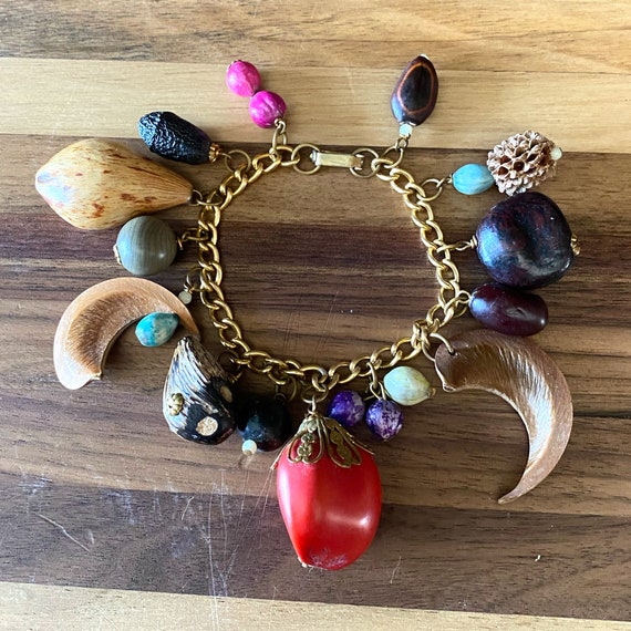 Vintage Hawaiian Nut Seed Bracelet Multicolored Ch