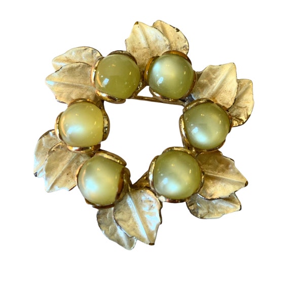 Vintage Enameled Leaf Berry Wreath Brooch Pin Gre… - image 8
