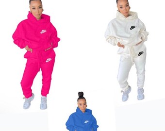 nike jogging suit vendor