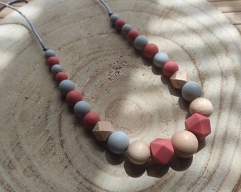 Collier allaitement bois et Silicone portage rouge terracotta et gris