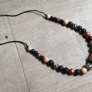 Nursing and carrying necklace wood gray copper leopard black silicone awakening