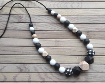 Collier allaitement portage bois silicone blanc et noir