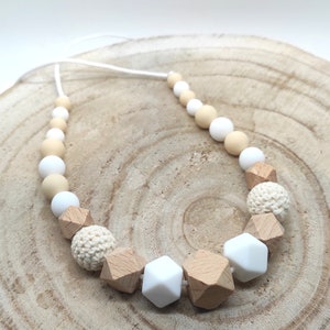 Nursing necklace wood silicone crochet / beige white