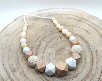 Crochet wooden silicone nursing necklace / beige white