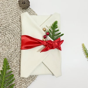 Emballage cadeau de Saint-Valentin Emballage cadeau réutilisable et respectueux de l'environnement Tissu d'emballage Furoshiki fabriqué à la main à partir de toile 100 % coton avec ruban de satin image 6