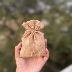Hessian Style Intimate Jute Burlap Style Gift Bags Pouches for Weddings, Parties, and Events Gifting Supply