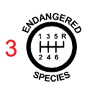 Może przedstawiać: Czarno-biały grafik przedstawiający dźwignię zmiany bieg&oacute;w z numerami 1, 2, 3, 4, 5, 6 i R. Tekst "ENDANGERED SPECIES" jest napisany w k&oacute;łku wok&oacute;ł dźwigni zmiany bieg&oacute;w. Liczba 3 jest napisana na czerwono po lewej stronie dźwigni zmiany bieg&oacute;w.