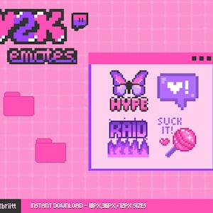 Op de afbeelding: Een set van acht Twitch-emotes met een paars en roze kleurenschema. De emotes omvatten een vlinder, een spraakballon met een uitroepteken, een vuur met het woord "RAID" erboven, een lolly met de tekst "SUCK IT!" en het woord "HYPE".
