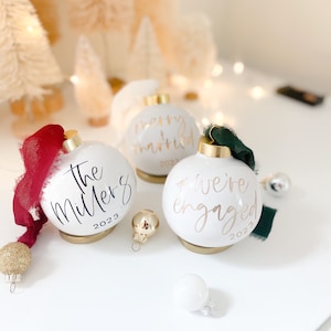 Personalized Ornaments, calligraphy ornament, custom white round ceramic ornament,Holiday Ornaments,hand lettered ornament,holiday,gifts