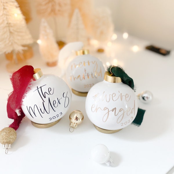 Personalized Ornaments, calligraphy ornament, custom white round ceramic ornament,Holiday Ornaments,hand lettered ornament,holiday,gifts