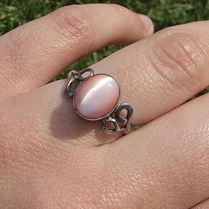 Vintage Peach Moonstone Ring | Sterling Silver | Oval Boho Jewelry