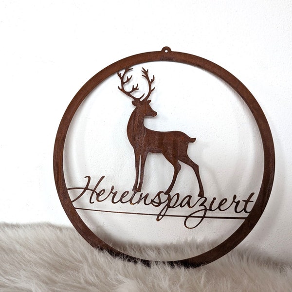 Dekoschild "Hereinspaziert" mit Hirsch in Edelrost