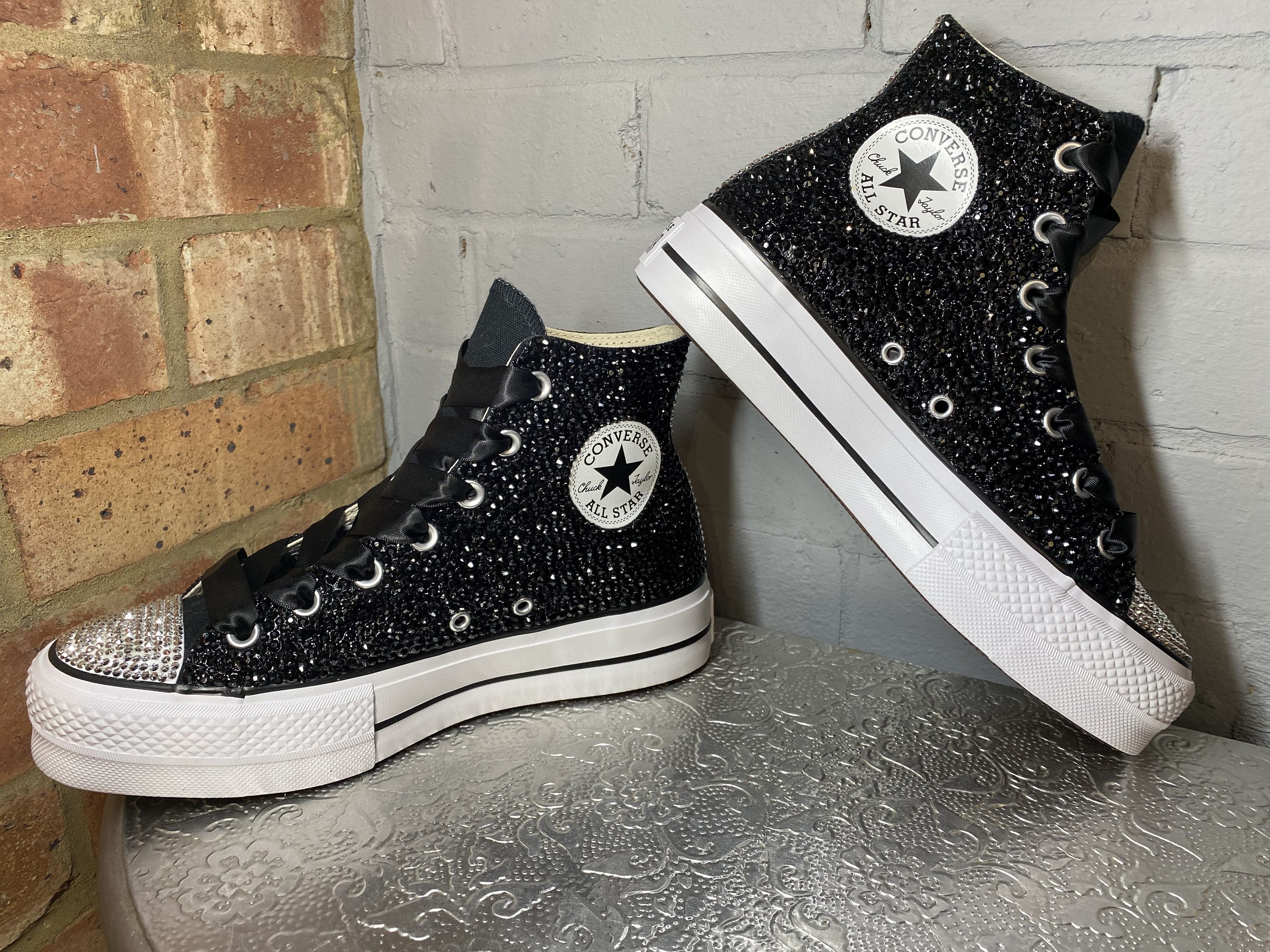 Bling Converse – Keyes' Creations