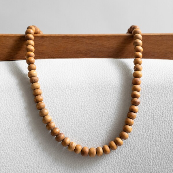 Vintage Brown Wooden Beaded Necklace | Simple Boho Style Accessories | Neutral Jewellery | Natural Wood | Sustainable Slow Fashion | Teak