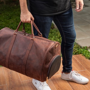 Leather Duffle Bag, Leather Weekender Bag, Duffle Travel Bag, Real Leather Gym Bag, Groomsmen Gift Bag, Personalized Gift for him