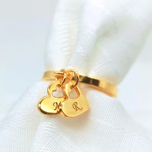 Anel de coração com pingente inicial e nome personalizado, melhor presente para o aniversário dela, presentes personalizados para o dia das mães, ideia de presente de compromisso