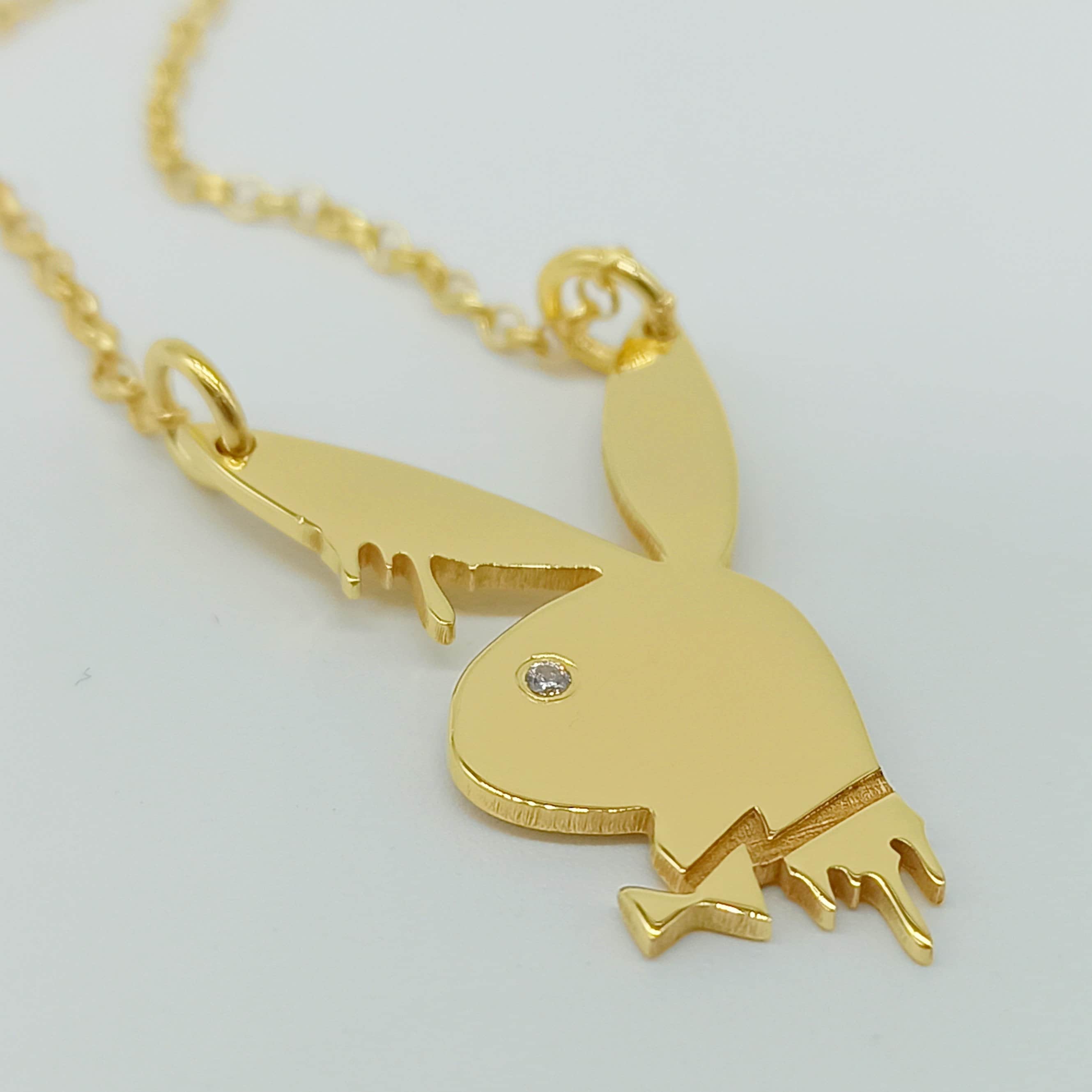 Gold playboy clearance bunny chain