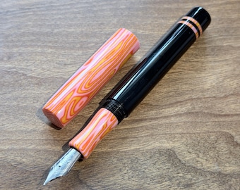 Pluma estilográfica artesanal SEM de ebonita y fibra Crazy Fibre, pluma de tinta de lujo