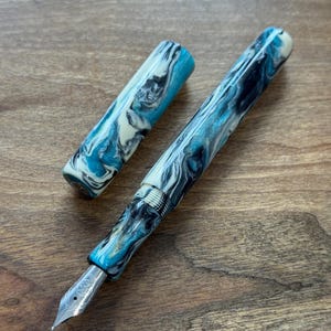 Handgemachter Luxus Füllfederhalter 'Impressions'
