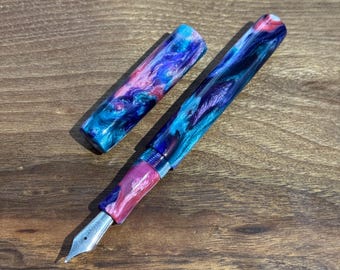 Pluma estilográfica 'Soiree' hecha a mano, tinta de lujo coleccionable