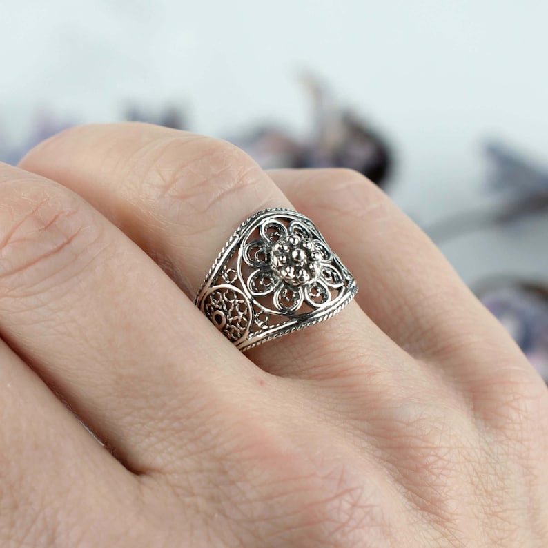 Sterling Silver Filigree Lace Women Dainty Ring, Flower Detailed Cocktail Ring image 8
