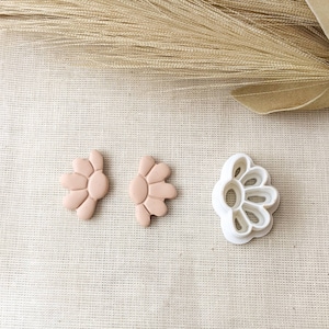 Spring Daisy Flower Clay Cutter | Floral Clay Cutter | Trendy 3D Polymer Clay Cutter | Clay Jewelry | Jewelry Making | Polymer Clay Tools