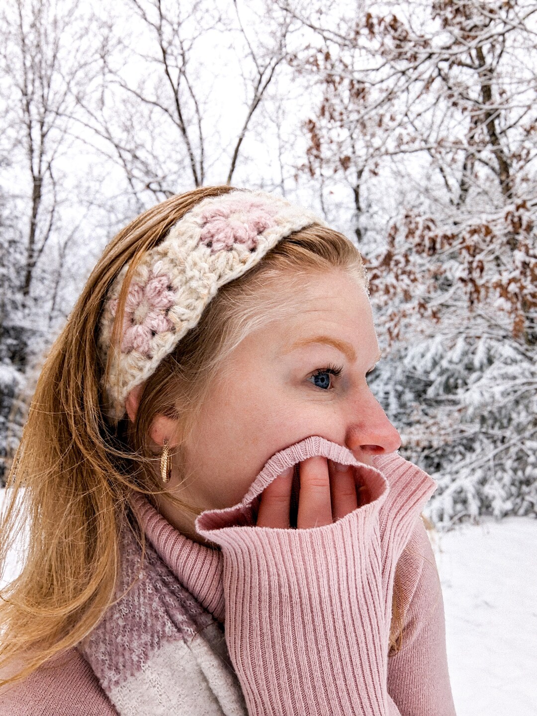 Hand crochet head band main image 0