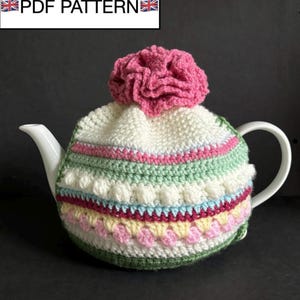 Vintage Tea Cosy & Key Chain Crochet Pattern