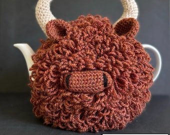 Highland Cow Tea Cosy Crochet Pattern