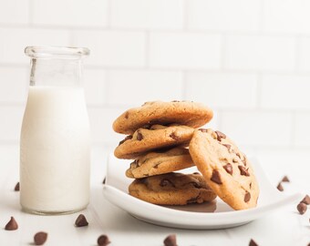 Chocolate Chip Cookies (DOZEN)