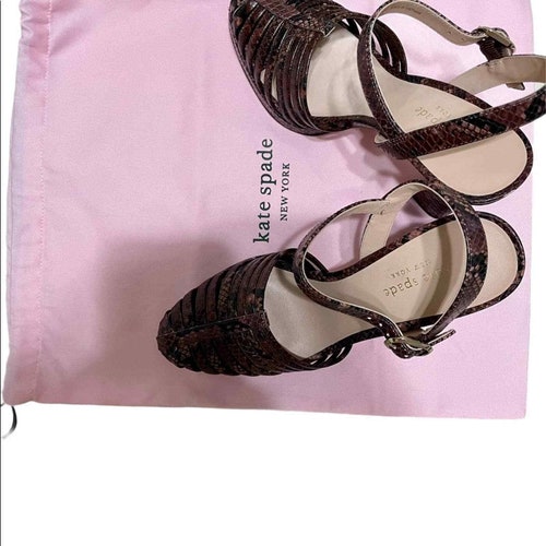 Kate Spade campania Snakeskin Embossed Sandals Size shops 8 NEW