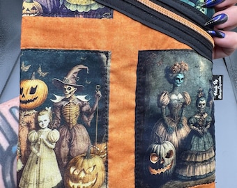 Funda para libro electrónico "Small Monster Friends 1": Panel espeluznante, acolchada, Halloween, gótica, regalo