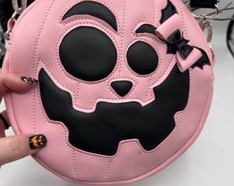 Bolso circular de vinilo rosa con forma de calabaza, bandolera espeluznante y adorable para Halloween