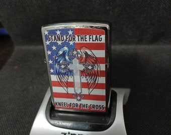 ZIPPO - Nuevo soporte para bandera AMERICAN FLAG