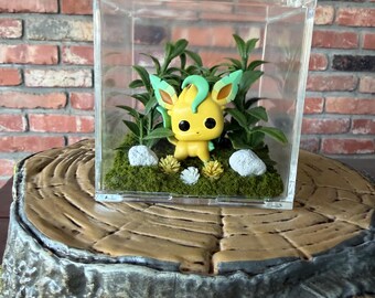Leafeon Pokémon Grass Type Forest Scene Floral Terrarium Diorama in Small Square Plastic Display Box