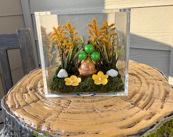 Bonsly Sudowoodo Baby Pokémon Rock Type Forest Scene Floral Terrarium Diorama in Small Square Plastic Display Box