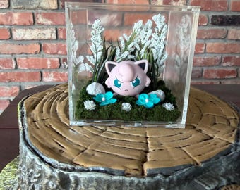Jigglypuff Pokémon Fairy Type Normal Type Forest Scene Floral Terrarium Diorama in Small Square Plastic Display Box