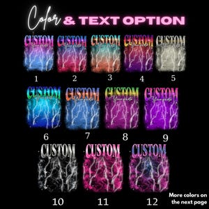 Pode incluir: Doze op&ccedil;&otilde;es de cores diferentes para um design de camiseta personaliz&aacute;vel com um gr&aacute;fico de raio e o texto "CUSTOM YOUR PHOTO".
