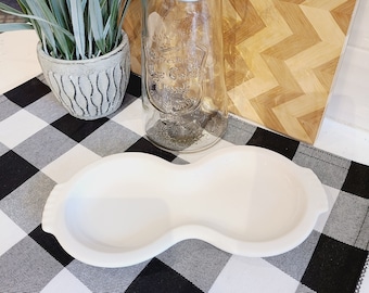 Vintage Fiesta White Figure 8 Tray