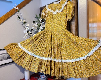 square dance costumes