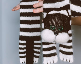 Striped cat scarf for kids/Knitted Animal Scarf/Knitted cat /Knitted pets/Pets scarf/gift or present for children 4-9 y/interesting scarf