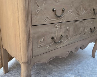 Konsolenkommode/Sideboard von Uhrenmöbel