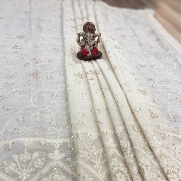 Weiche Mulmul off white färbbar Lakhnavi Embroidery Work Dupattas