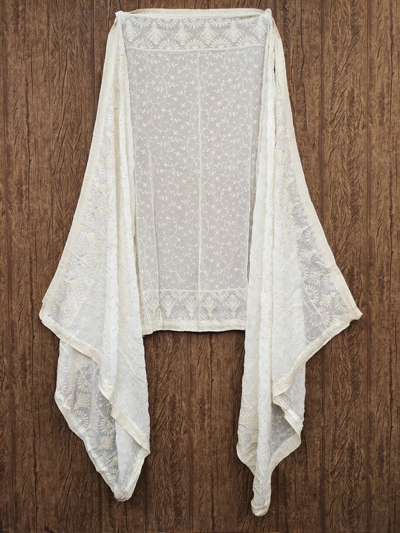 Indian Dyeable Georgette off white Dupattas with Embroidered for Weddings, Party Wear, Festivals