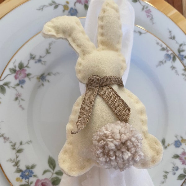 Easter Bunny napkin rings