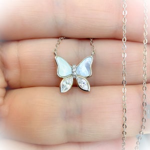 Silver Butterfly Necklace/ Mother of Pearl Butterfly Pendant/ Dainty CZ Butterly Shell Necklace/ Minimalist Butterfly/ Animal Lover Gift