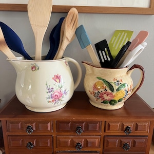 Homer Laughlin Household Institute Ovenware USA Floral Pitcher or  Hand Pained Vintage Made in Japan Small Pitcher