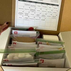 24-Day Elf Mischief Kit *FREE SHIPPING - Ships same day*